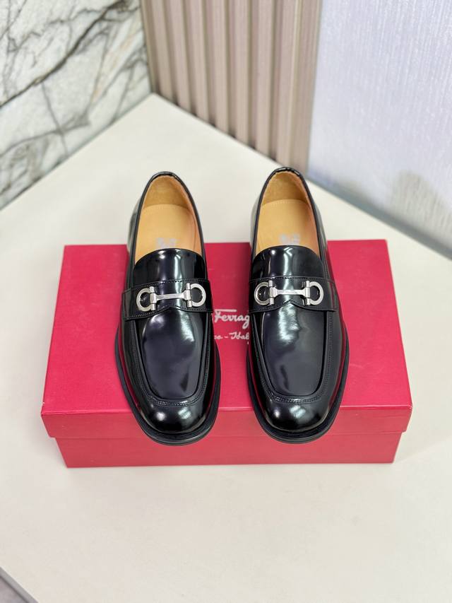 Ferragamo P: Size:39-44 38.45.定做 菲拉格慕高端男士正装鞋休闲皮鞋，绅士臻享 型男必备 意大利进口牛皮皮胚 头层牛皮鞋面 皮质质感